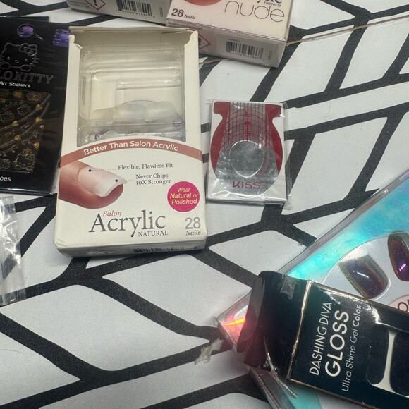 Nail Art/Press On Misc. Supplies - Picture 8 of 8